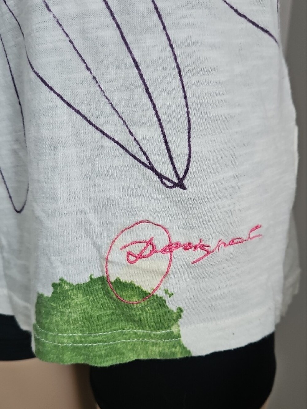 Desigual Floral Graphic Short Sleeve Tee T Shirt White Floral Patchwork - Picture 3 of 11